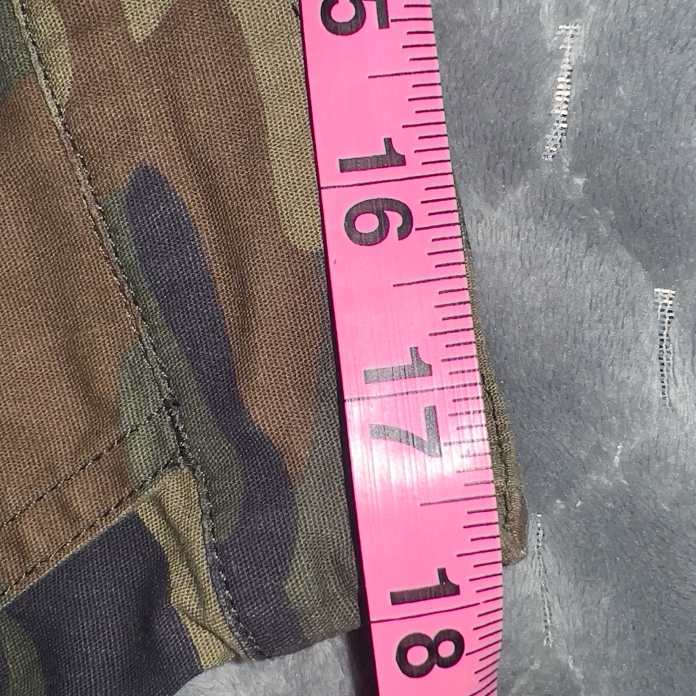 New camo cargo pants size XL adj waist measurements last pictures. $12.00 - Picture 5 of 7